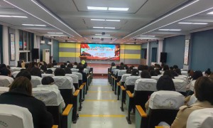 鄠邑区东关小学：加强师德修养，做新时期‘四有’好老师