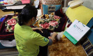 以国寿之力 托举中原“一老一小”稳稳的幸福