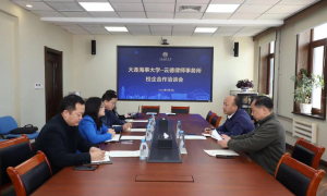 云德律所集团与大连海事大学法学院协同育人合作签约